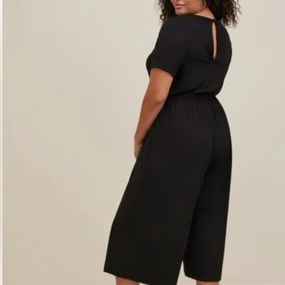 NWOT Torrid tie‎ waist jumpsuit - Picture 2 of 4